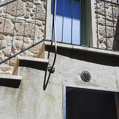 Гостевой дом House Sant'angelo Аквапенденте