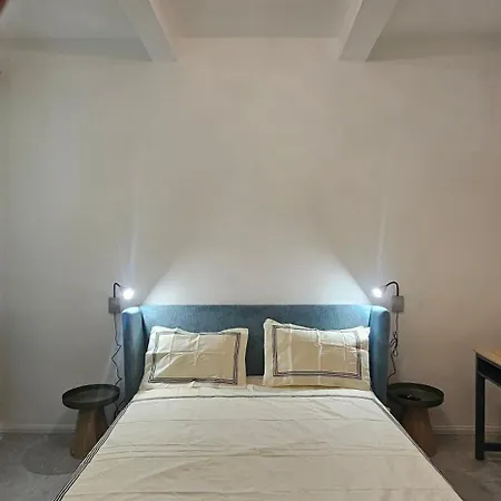 House Sant'angelo Pensión